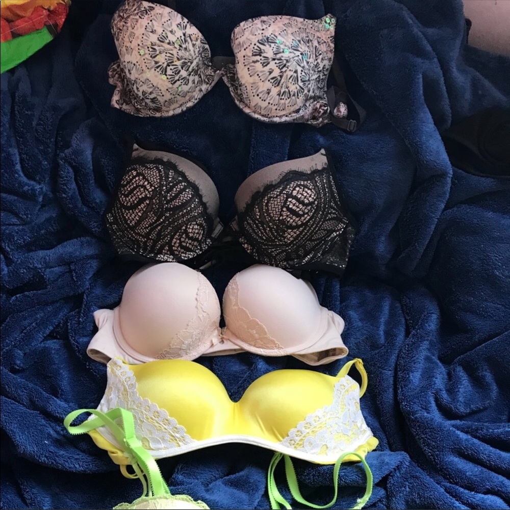 Victoria’s Secret bra